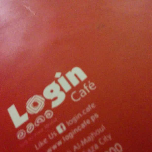 Foto diambil di Login Cafe oleh Salah A. pada 4/1/2014