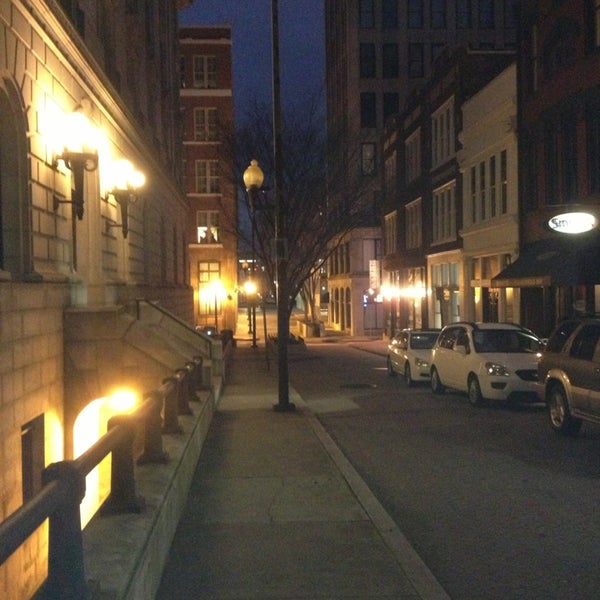 3/23/2013にWendy D.がSlice Downtownで撮った写真