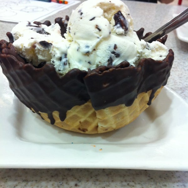 Oberweis Ice Cream & Dairy Store Schaumburg'da Dondurma Dükkanı