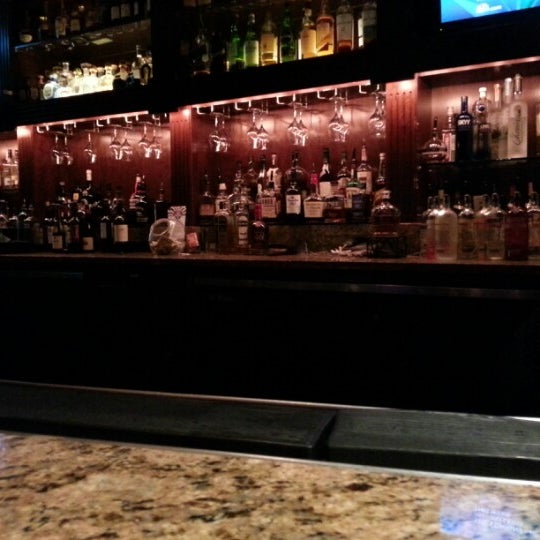 11/5/2012 tarihinde chris f.ziyaretçi tarafından The Tap Room and Terrace Restaurant and Bar'de çekilen fotoğraf