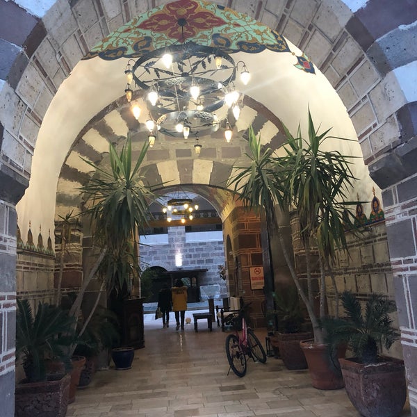 Photo taken at Kanuni Kervansaray Historical Hotel by Haydar Karayunlu on 1/1/2019