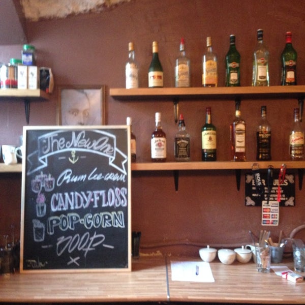 7/2/2014 tarihinde Artem R.ziyaretçi tarafından Good Old-Fashioned Lover Boys Bar'de çekilen fotoğraf