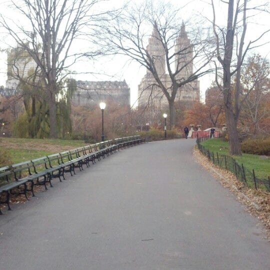 Foto tirada no(a) Central Park Sightseeing por Stephen F. em 11/19/2012