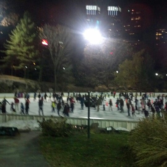 11/20/2012 tarihinde Stephen F.ziyaretçi tarafından Central Park Sightseeing'de çekilen fotoğraf