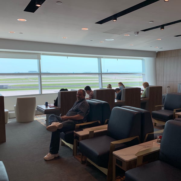 British Airways Lounge Toronto Pearson International Airport 8 tips from 625 visitors