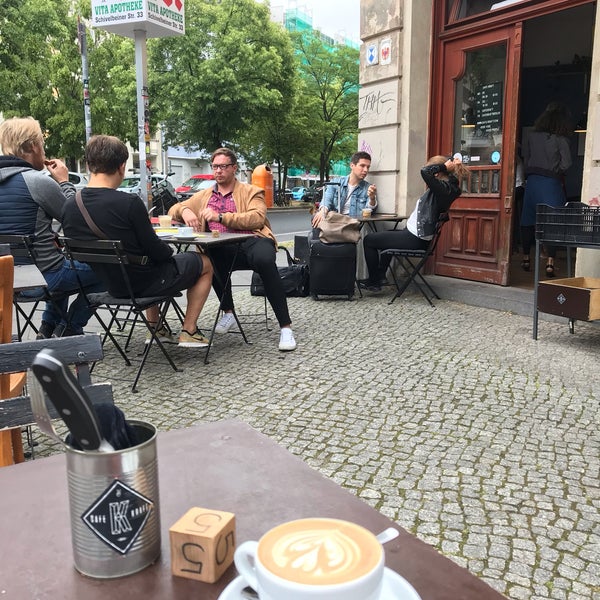 Photo taken at Kiez Kaffee Kraft by Andrey Z. on 7/14/2019