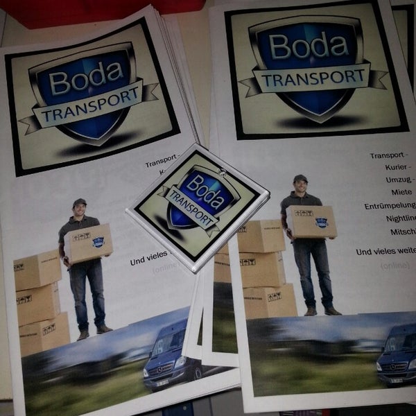 รูปภาพถ่ายที่ Boda-Transport โดย Gerrit B. เมื่อ 10/31/2013