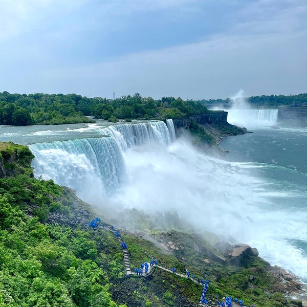 Снимок сделан в Niagara Falls State Park пользователем Turki .. 6/10/2023
