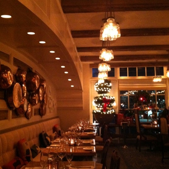 White Dog Cafe American Restaurant in Wayne