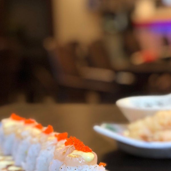 Photo taken at Sushi Waka by Eng. Abeer🦋✨ on 3/10/2019