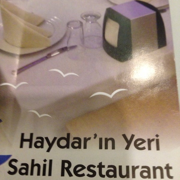 Foto tirada no(a) Haydar&#39;ın Yeri Sahil Restaurant por Mehmet Z. em 8/15/2014
