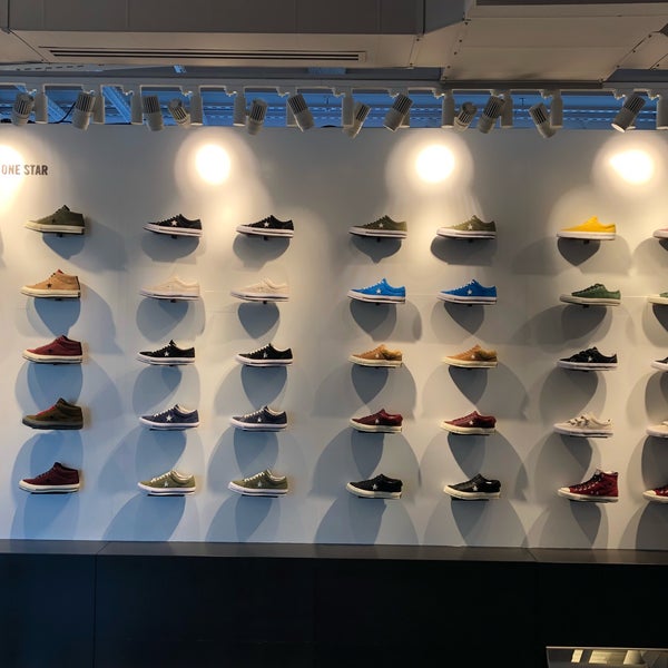 converse store lovejoy wharf