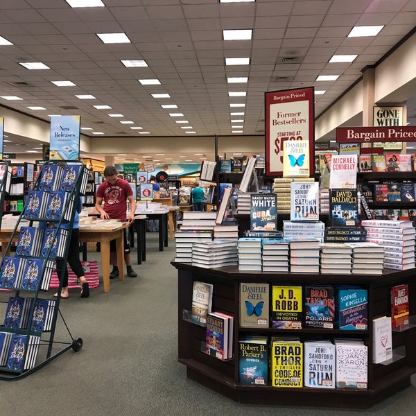 Photos At Barnes Noble 8 Tips
