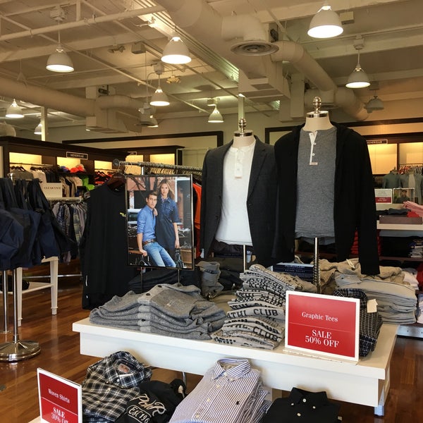 Polo Ralph Lauren Factory Store – The Factory Outlets of Lake