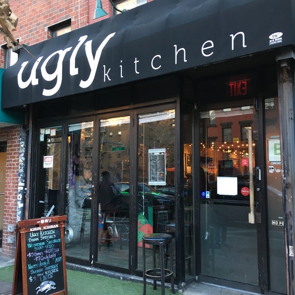 3/24/2018 tarihinde Andrew T.ziyaretçi tarafından Ugly Kitchen'de çekilen fotoğraf
