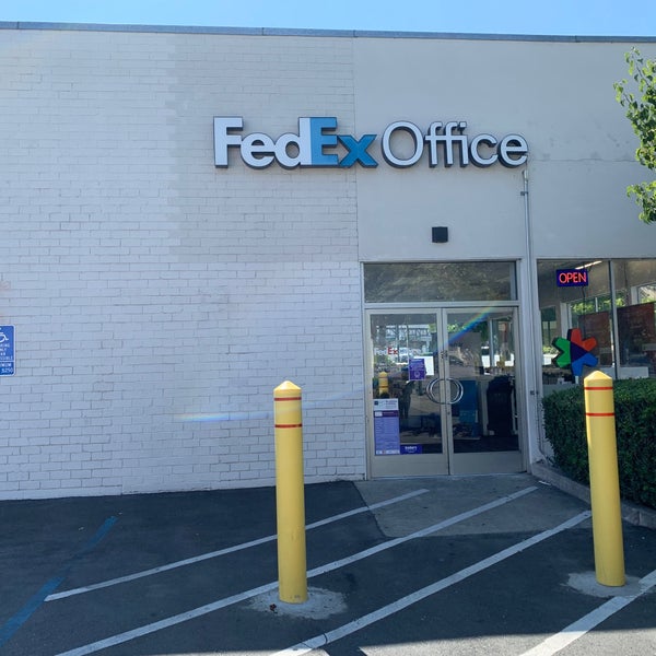 FedEx Office Print & Ship Center Downtown Walnut Creek 1909 Mt