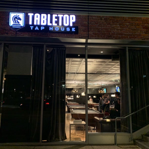 Photo taken at Tabletop Tap House by Andrew T. on 11/9/2018