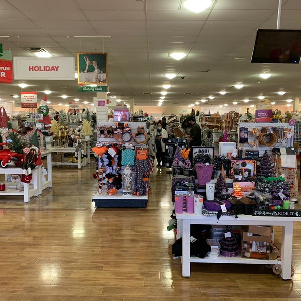 HomeGoods Furniture and Home Store in San Carlos