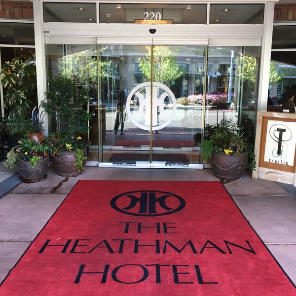 Photo taken at The Heathman Hotel Kirkland by Andrew T. on 6/6/2018