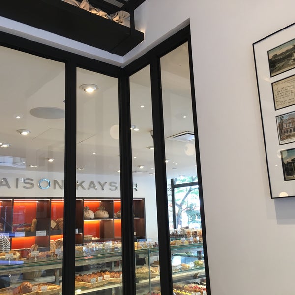 Photo taken at Maison Kayser by Andrew T. on 7/4/2016