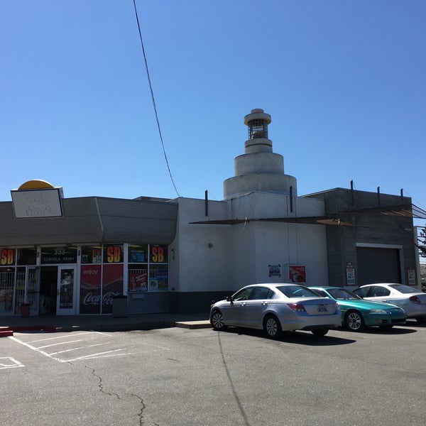 Exxon (Now Closed) Fuel Station in Vallejo