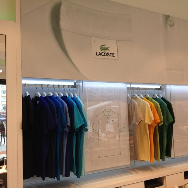 Lacoste - Hunat - 8 tips from 701 visitors