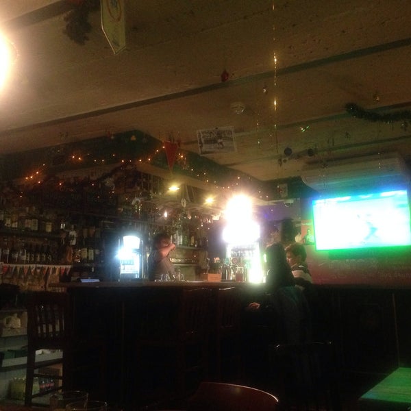 Foto tirada no(a) Thistle Pub por Анастасия Ч. em 12/19/2014