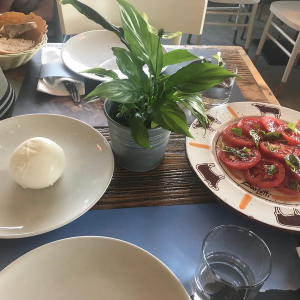Lovely place with delicious food, not just cheeses but also meat, antipasti and desserts. Mozzarella is incredible but we also enjoyed buffalo fillet & mixed plate of local stewed vegetables!