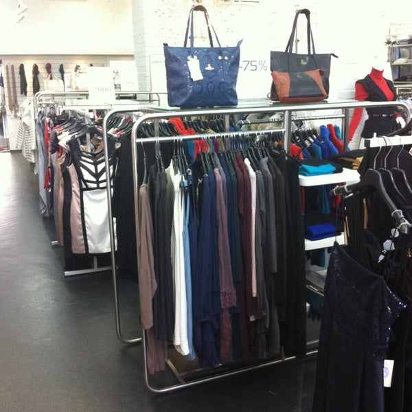 терминал в магазине. терминал в магазине. санкт-петербург магазины одежды. терминал в магазине. терминал магазин одежды спб.