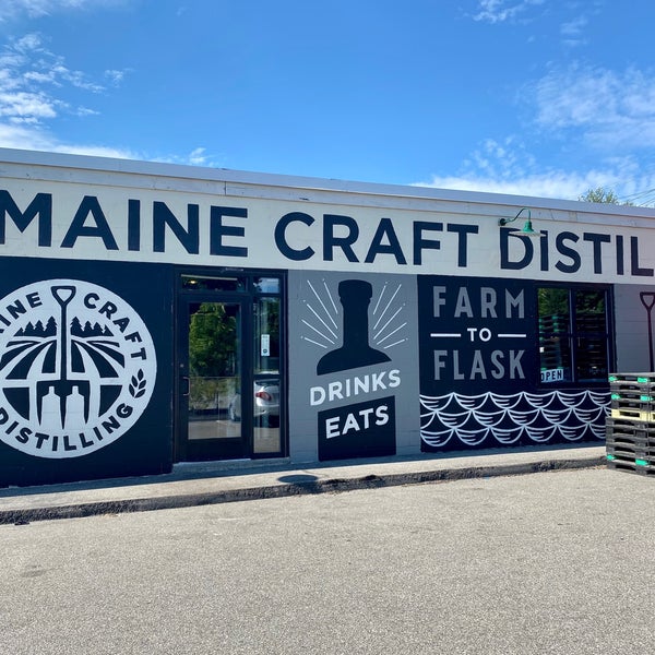 Foto tirada no(a) Maine Craft Distilling por Scott B. em 7/26/2020