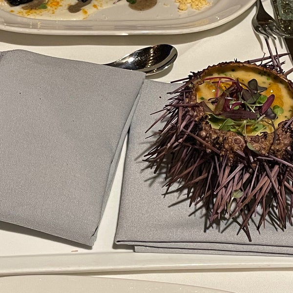 Always get the uni/sea urchin when available!