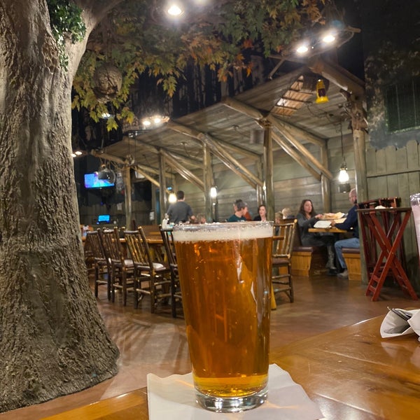 Camp Critter Bar & Grille at Great Wolf Lodge 10 tips from 394 visitors