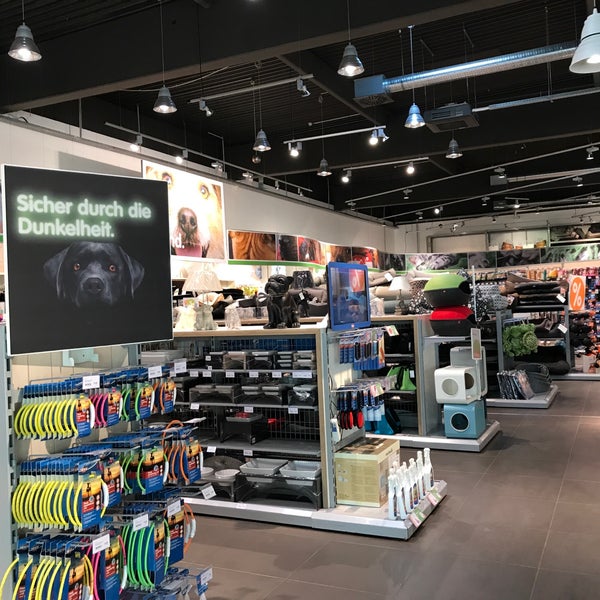 Photos at Megazoo Düsseldorf Pet Supplies Store in Düsseldorf