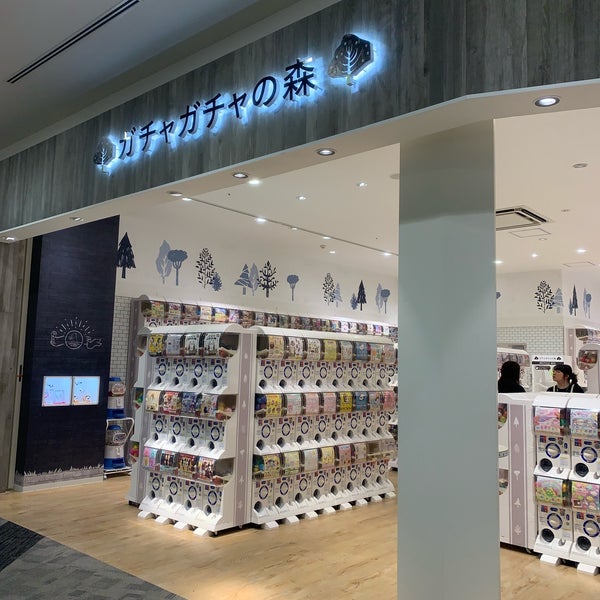 ガチャガチャの森 イオンモール堺鉄砲町店 Sakai 大阪府