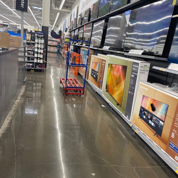 Top 10 Best Walmart Super Store near Middletown, NY - November 2023 - Yelp