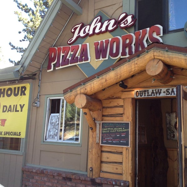 Photo taken at John&#39;s Pizza Works by Priscilla R. on 8/25/2013