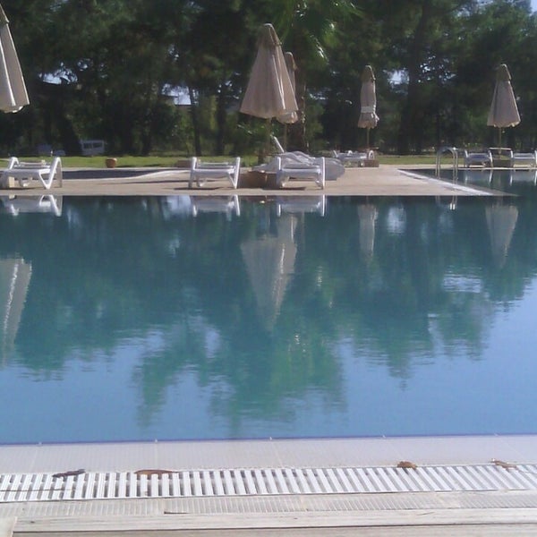 Снимок сделан в Vertia Luxury Resort пользователем Şükran .. 10/20/2013