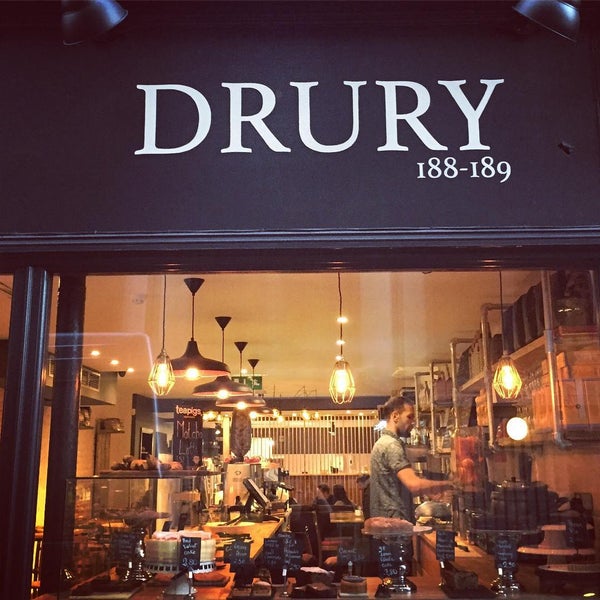 Drury 188-189 has a very cosy and comfortable atmosphere with a mouth watering selection of cakes (including home-made cakes !), lunch menu and breakfast choices.