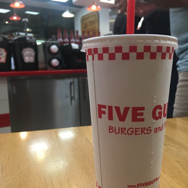 Photo taken at Five Guys by Tod Y. on 8/15/2018