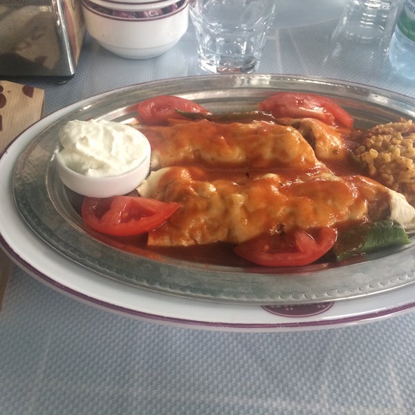 4/16/2018에 Leyla I.님이 Ömür Restaurant에서 찍은 사진