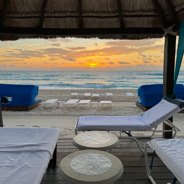 Foto tomada en Grand Hotel Cancún managed by Kempinski.  por Ahmadi el 1/15/2024
