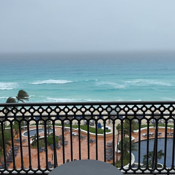 Снимок сделан в Grand Hotel Cancún managed by Kempinski. пользователем Ahmadi 1/17/2024