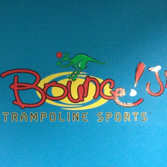 รูปภาพถ่ายที่ Bounce Trampoline Sports โดย David O. เมื่อ 1/26/2013