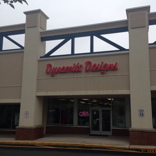Dynamite Designs Boutique 41 visitors