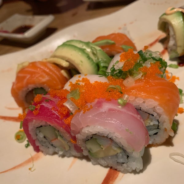 Foto tomada en Oishi Sushi &amp; Steakhouse  por ShaSha L. el 12/6/2019