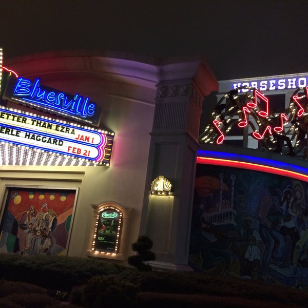 Foto diambil di Horseshoe Casino and Hotel oleh Robert S. pada 1/3/2015