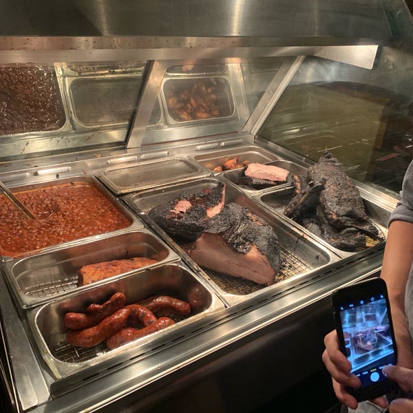 Amazing bbq!!! Go for the brisket & some sausage. Felt like the meat just melts in your mouth 🤤