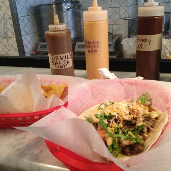 Foto scattata a Five Tacos da Dana H. il 2/16/2013
