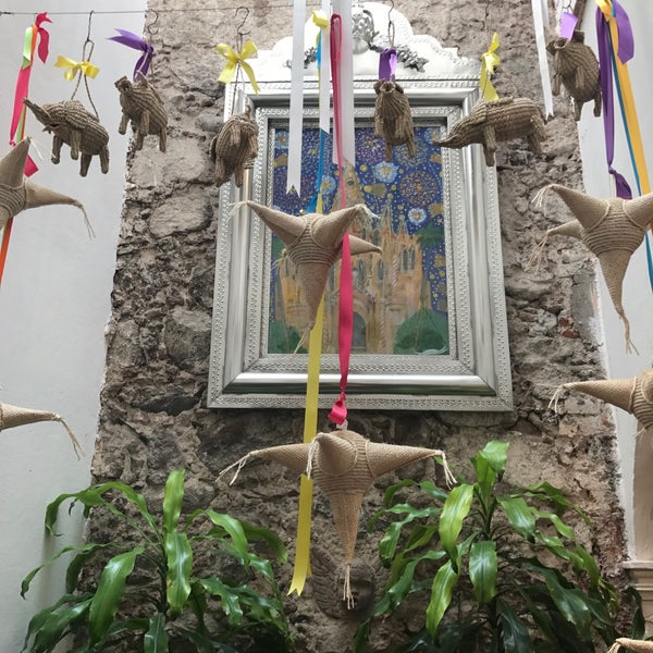 Das Foto wurde bei La Esquina, Museo del Juguete Popular Mexicano von Itzel I. am 4/1/2017 aufgenommen