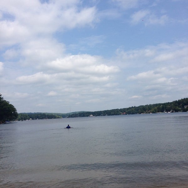 Cobbetts Pond Windham, NH